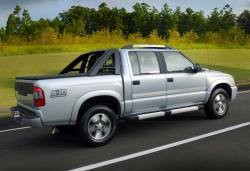 Ficha Técnica - CHEVROLET S10 Pick-Up Exec. 2.8 4x4 CD TB ... Ficha Técnica - CHEVROLET S10 Pick-Up Exec. 2.8 4x4 CD TB ...